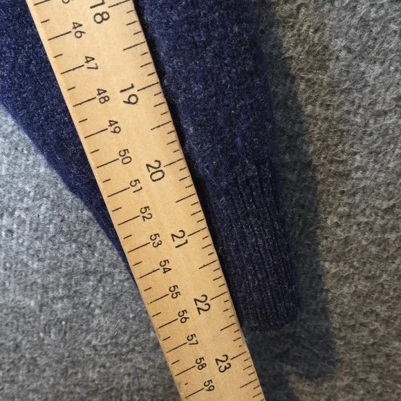 Vintage James Pringle Mens M Navy Blue Wool Crew Neck Sweater Size Medium - Picture 5 of 8